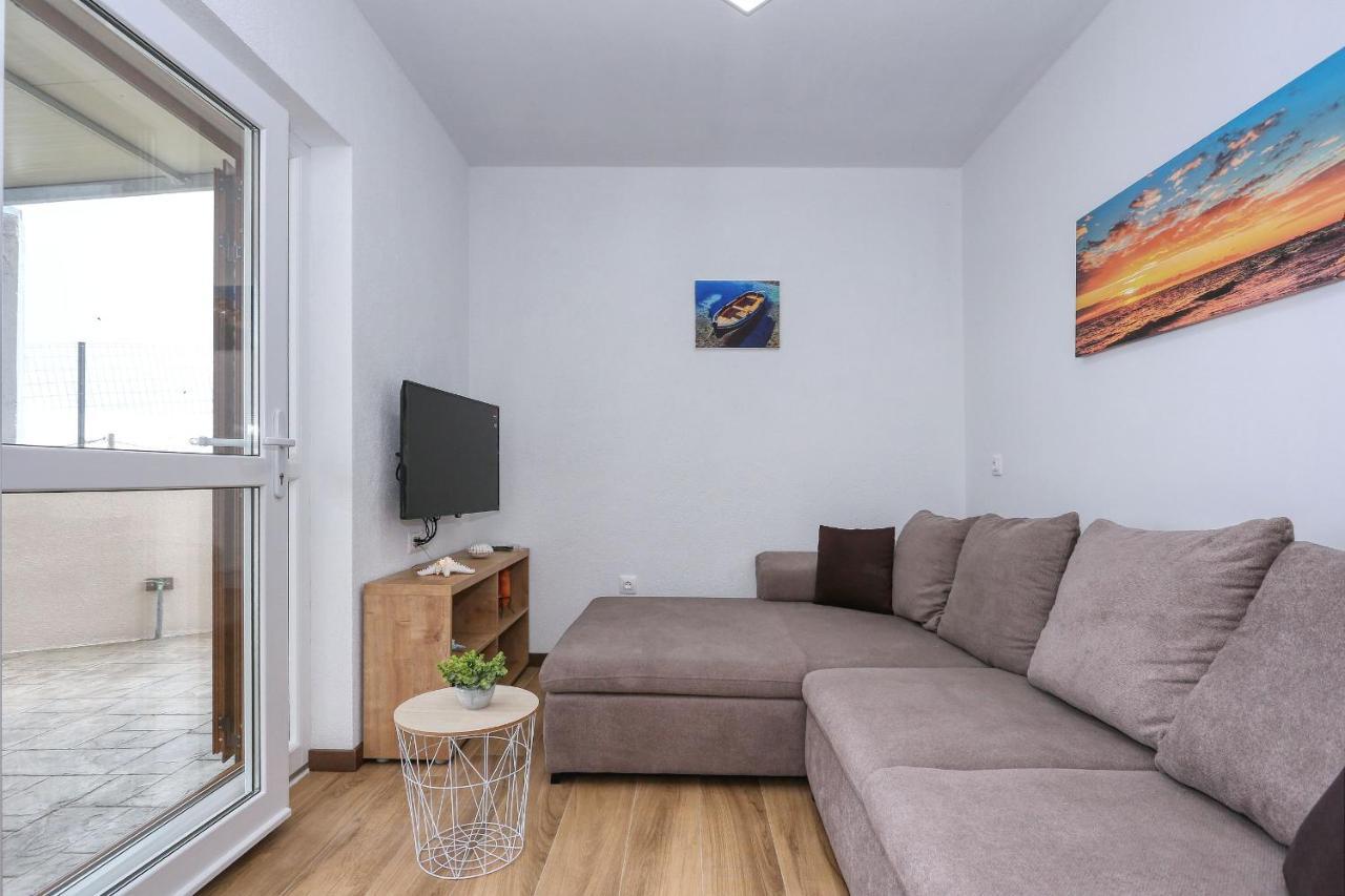 Apartments Poljak Ртина Екстер'єр фото