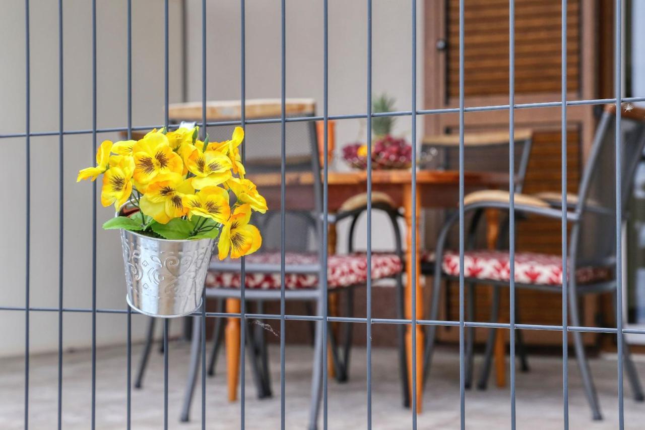 Apartments Poljak Ртина Екстер'єр фото