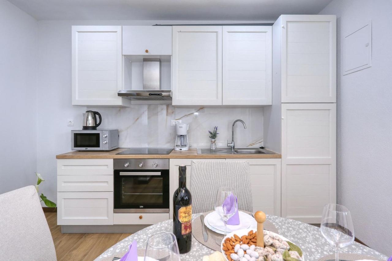 Apartments Poljak Ртина Екстер'єр фото