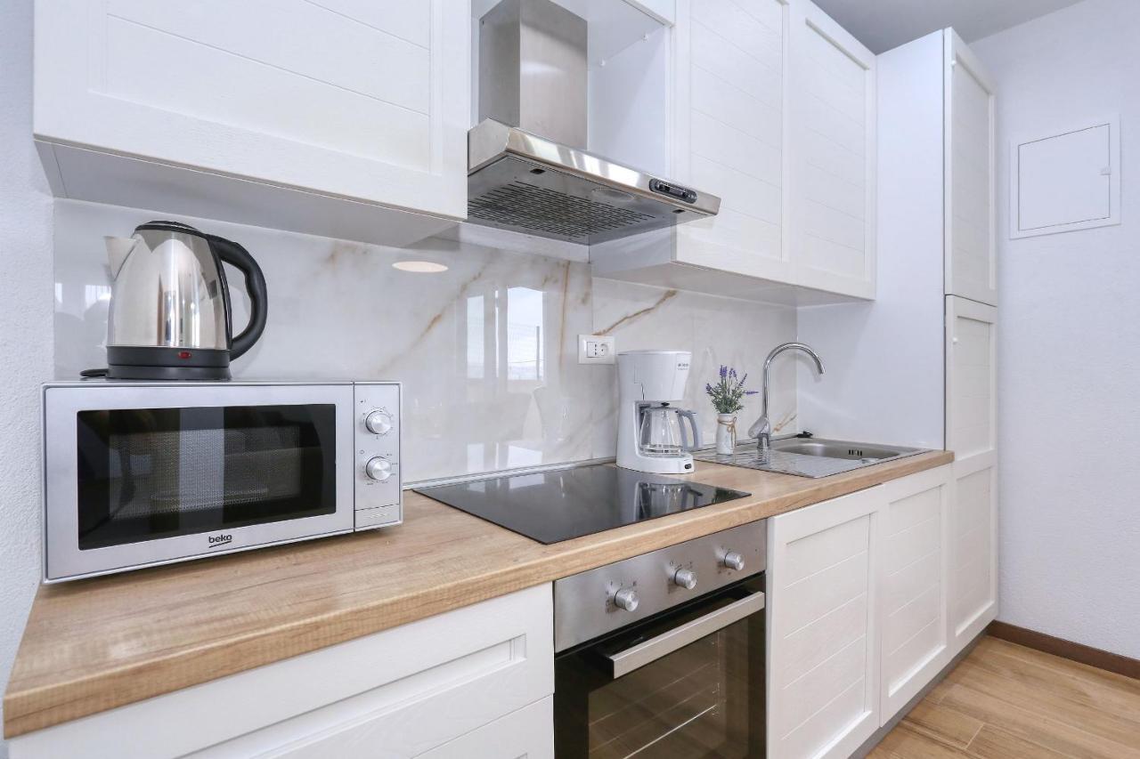 Apartments Poljak Ртина Екстер'єр фото